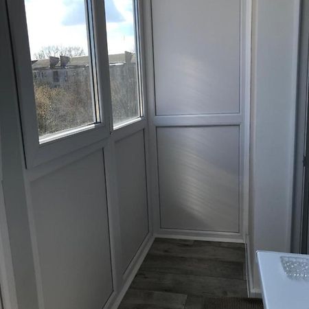 Flat in the city center Apartamento Kherson Exterior foto