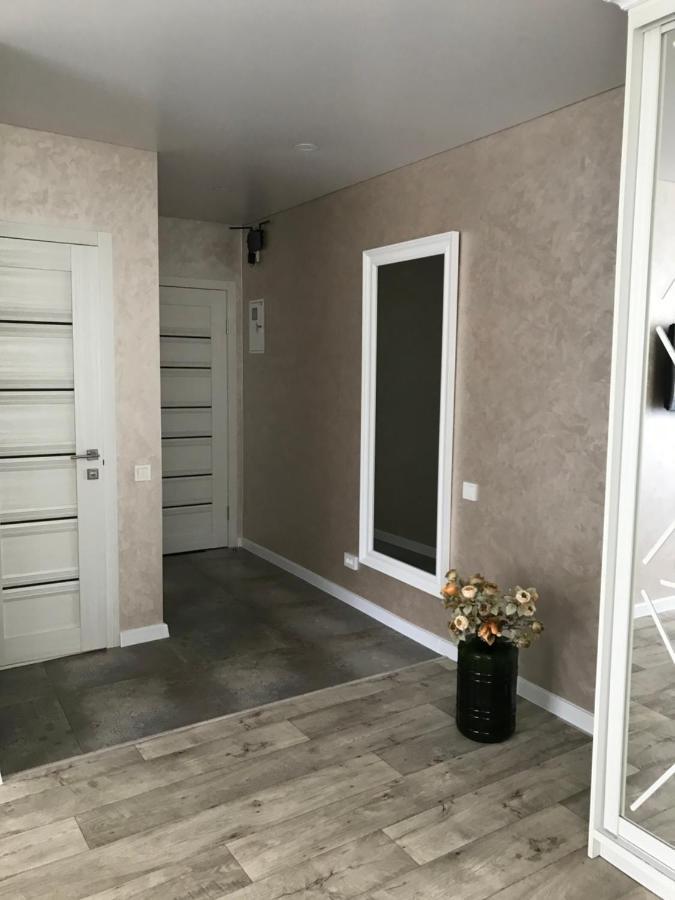 Flat in the city center Apartamento Kherson Exterior foto