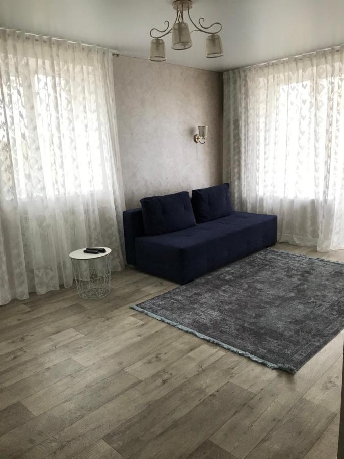 Flat in the city center Apartamento Kherson Exterior foto