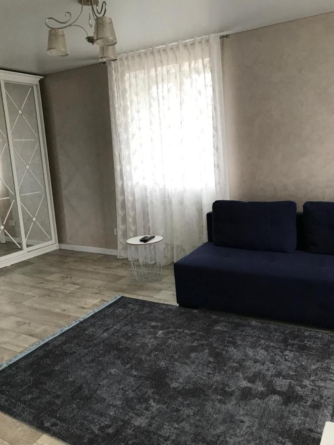 Flat in the city center Apartamento Kherson Exterior foto